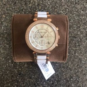 MUST GO! Rose gold Michael Kors watch OFFER UP!